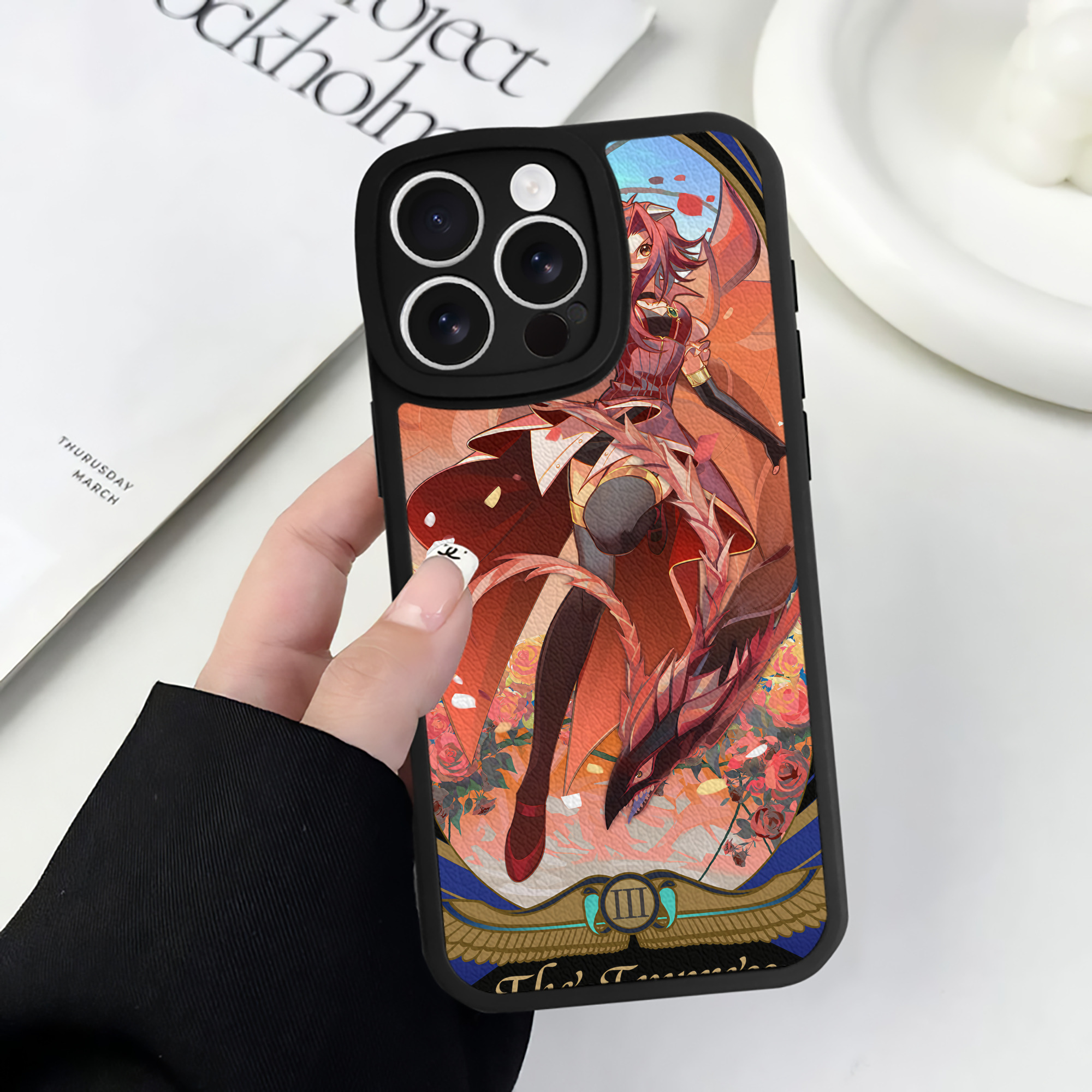（画像用） 遊☆戯☆王 Yu-Gi-Oh! 【iPhone 16シリーズ対応】シリコンスマホケース（レザー調） 材質：シリコン